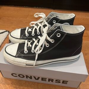 Converse Chuck Taylor All Star Pro Mid Top skate shoes